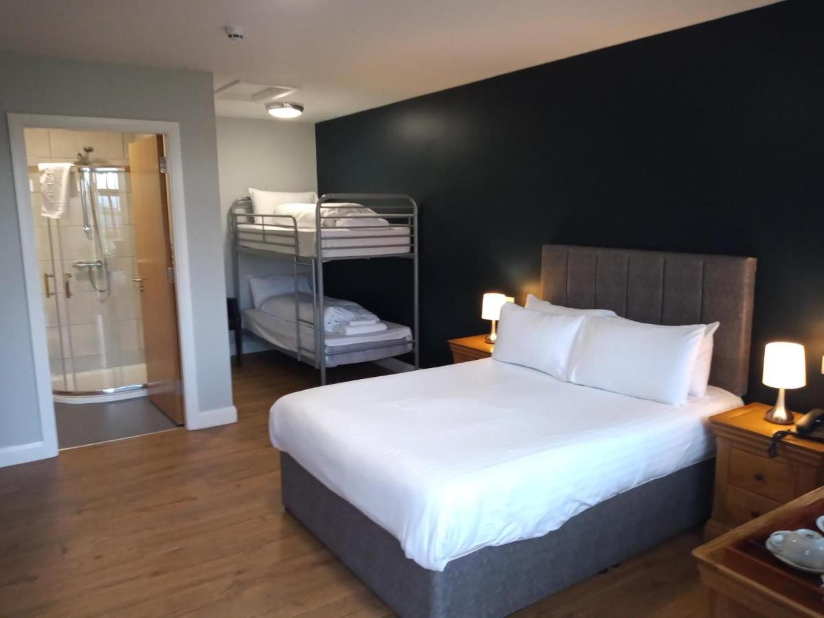 Standing Stones Lodge 벨파스트 외부 사진