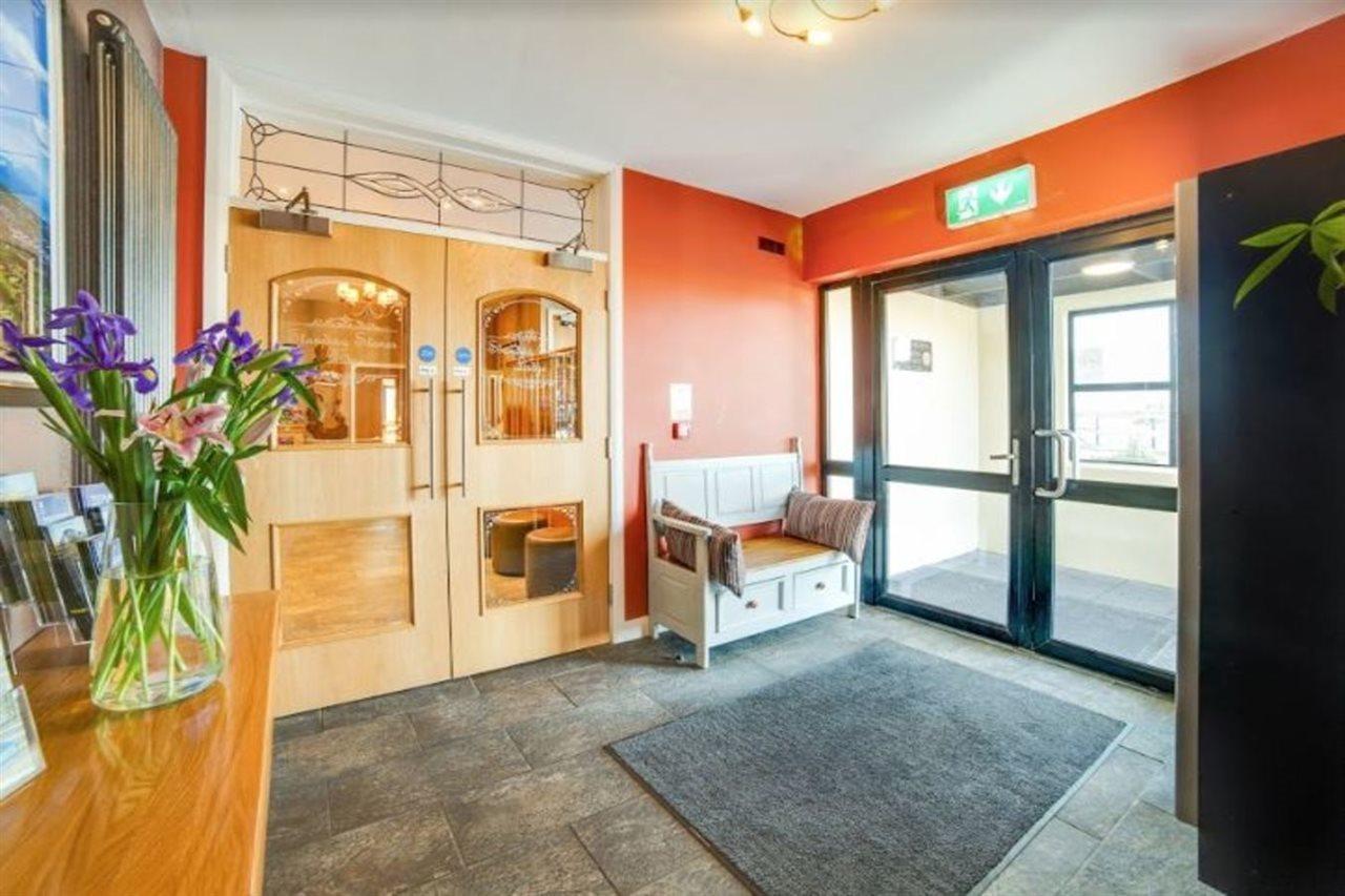 Standing Stones Lodge 벨파스트 외부 사진